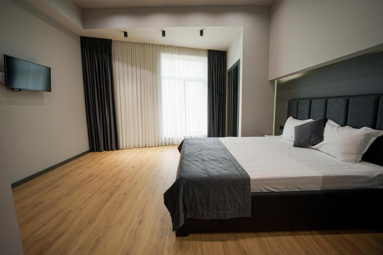 Hotel Elion Jerevan Exteriör bild
